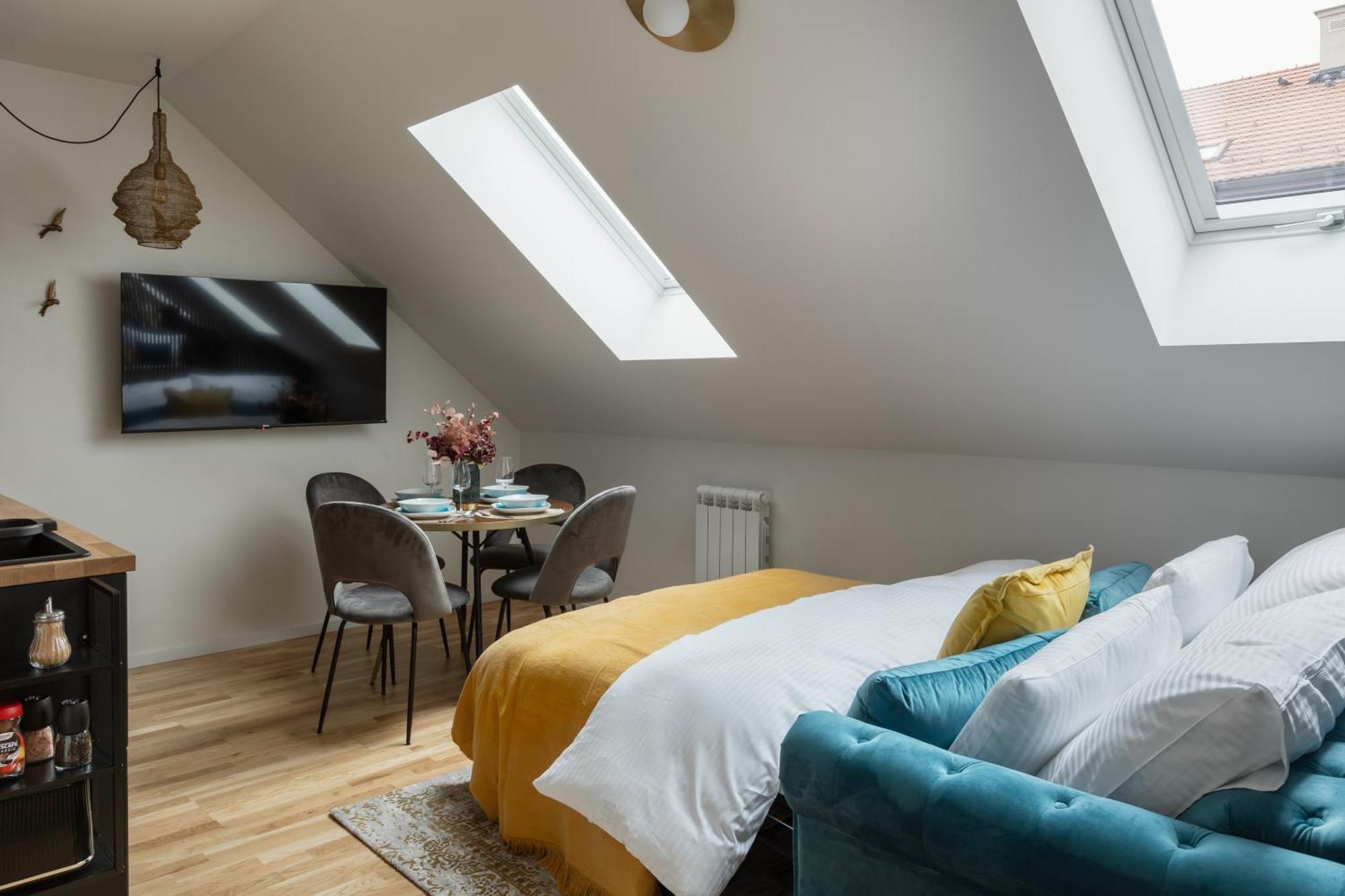 Prague Bohemian Rhapsody Suites Exterior photo